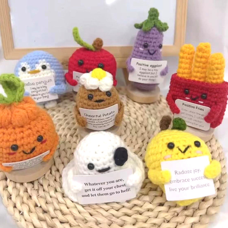 ニットウールの人形,カード付きのぬいぐるみ,ポテトとハチのポ - Home Textiles Europe のレビューと価格