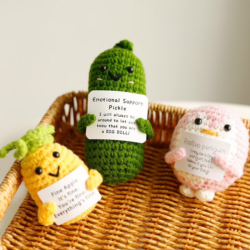 ニットウールの人形,カード付きのぬいぐるみ,ポテトとハチのポ - Home Textiles Europe のレビューと価格