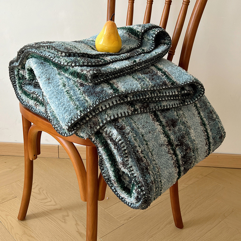 高級ボヘミアンソフトプラッシュブランケット多機能レジャーソフ - Home Textiles Europe のレビューと価格