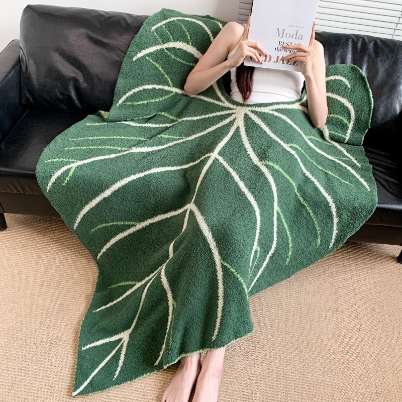 クリエイティブなニットリーフエアコンブランケット、ソフトな昼 - Home Textiles Europe のレビューと価格