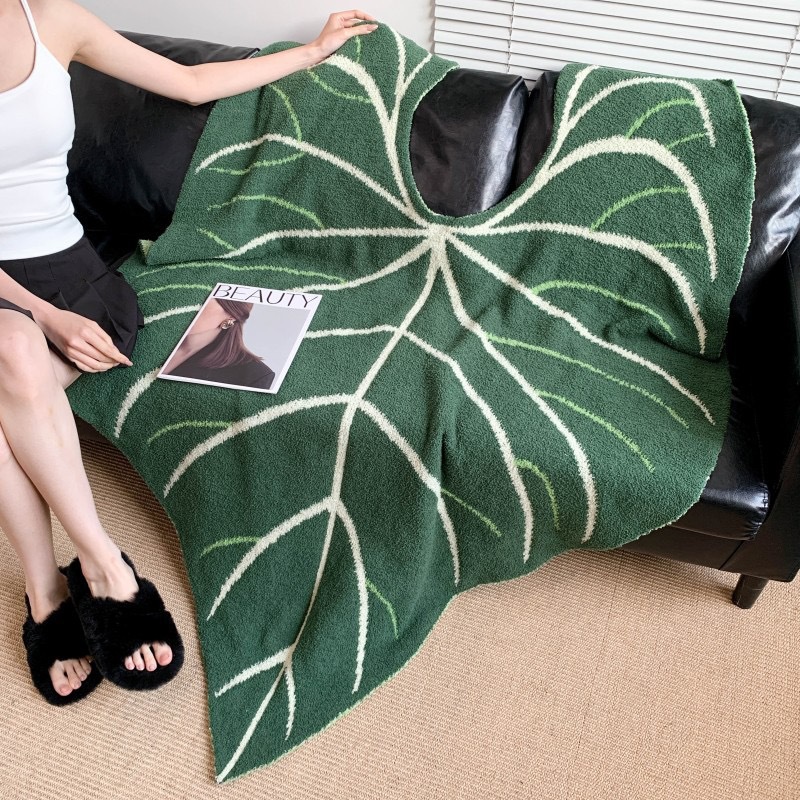 クリエイティブなニットリーフエアコンブランケット、ソフトな昼 - Home Textiles Europe のレビューと価格